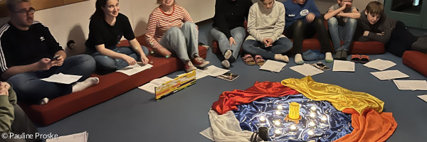 Foto der Gruppe beim Singen